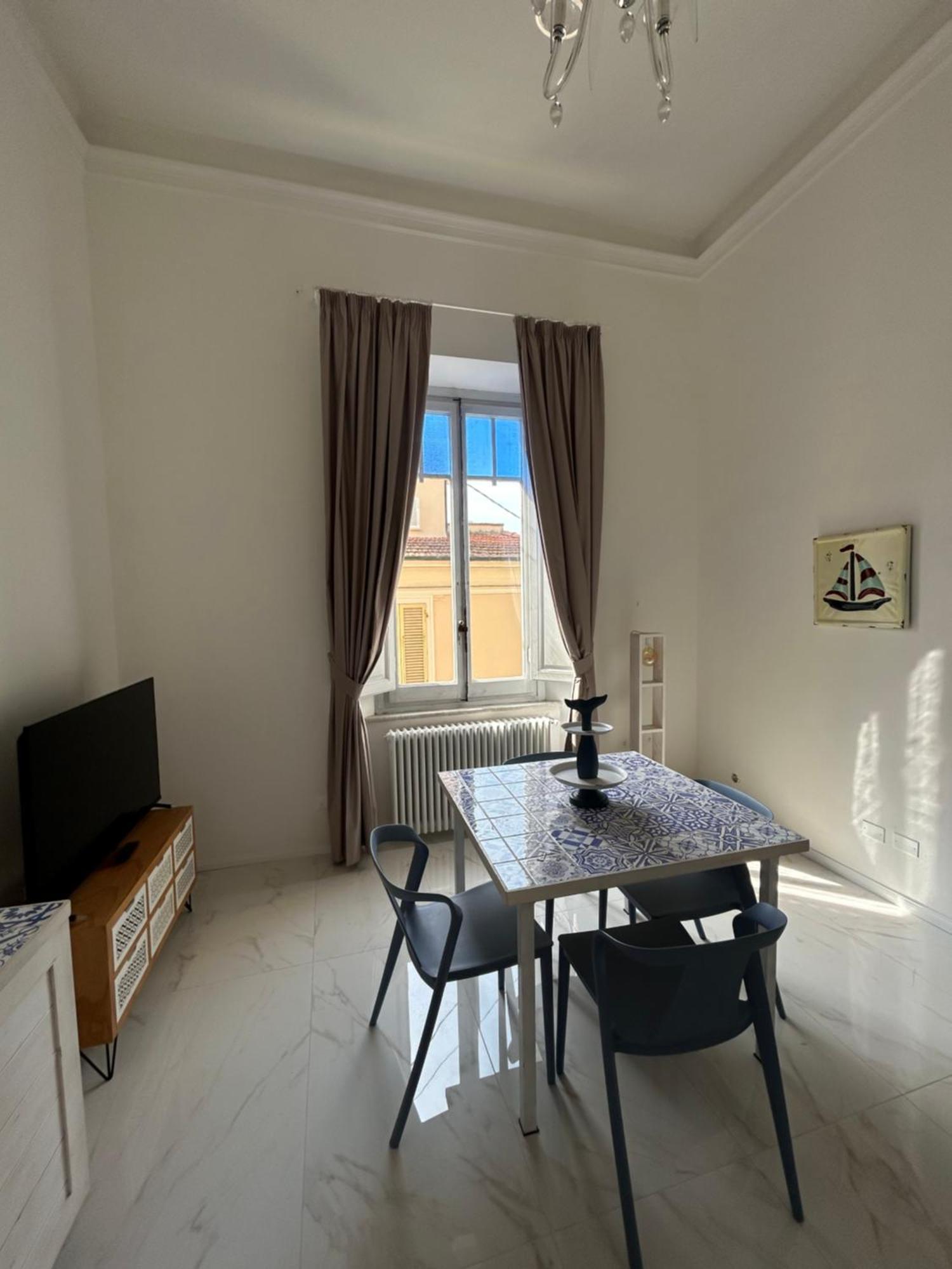 Allegra Viareggio Appartamento & Affittacamere Guest House Екстериор снимка