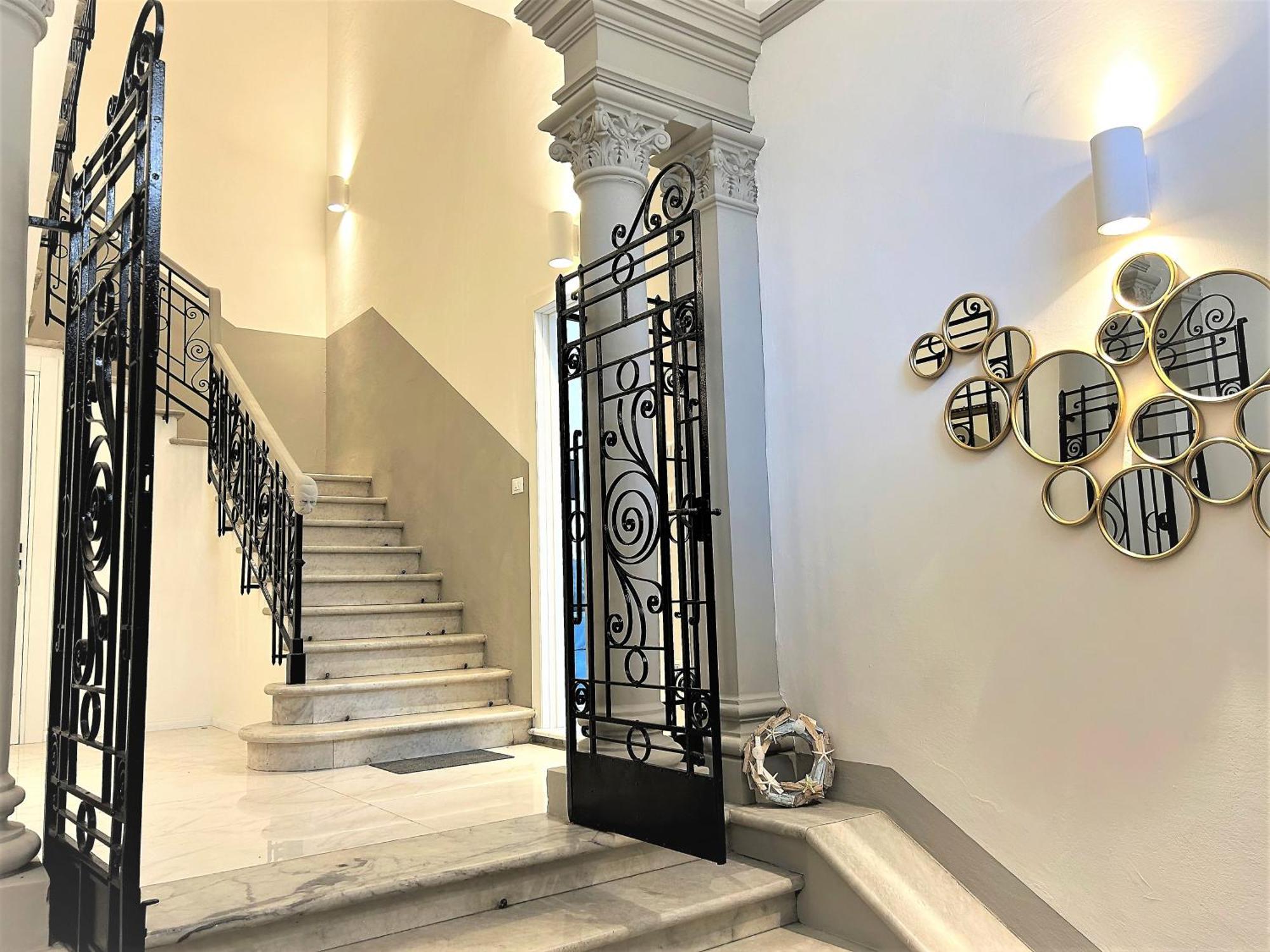 Allegra Viareggio Appartamento & Affittacamere Guest House Екстериор снимка